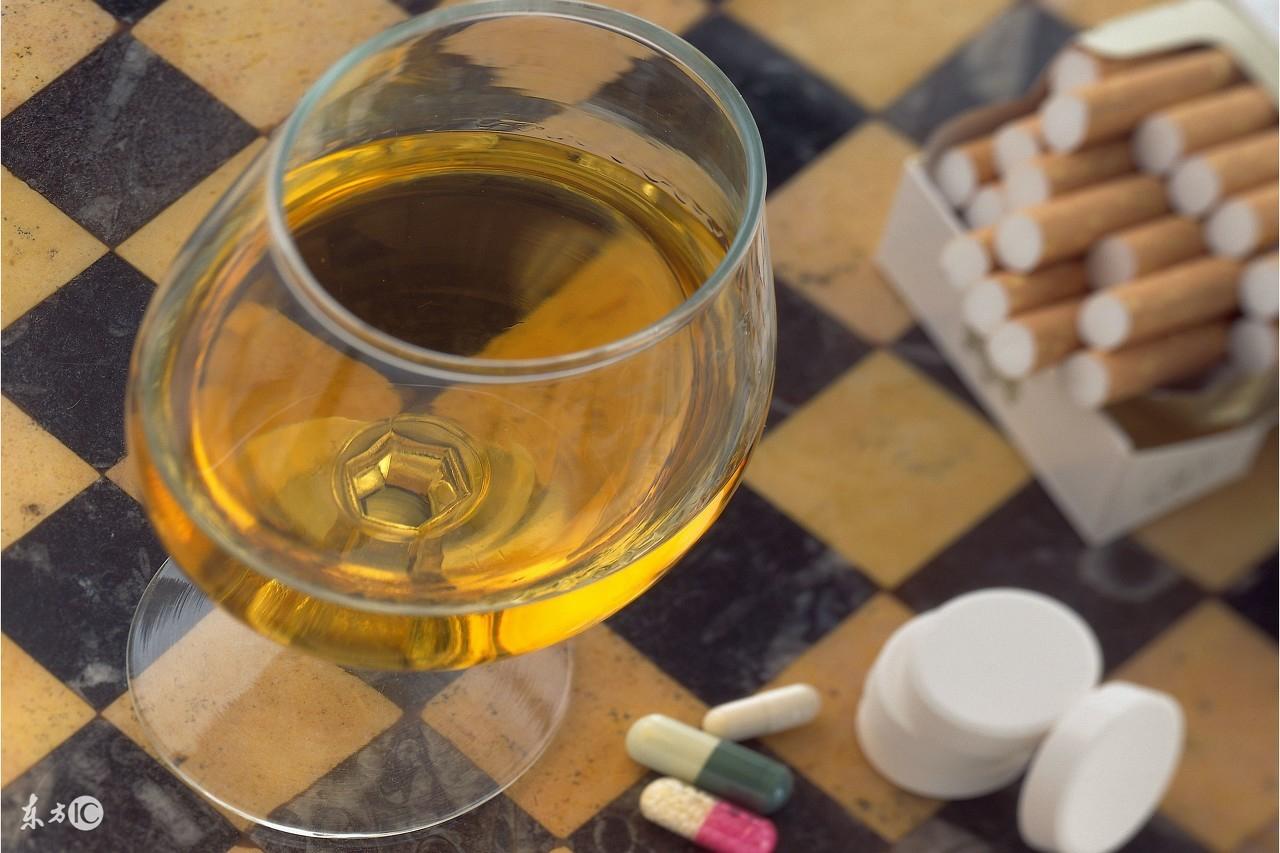 酒精中毒的識(shí)別、急救與預(yù)防 兼談烈酒甜味的潛在風(fēng)險(xiǎn)